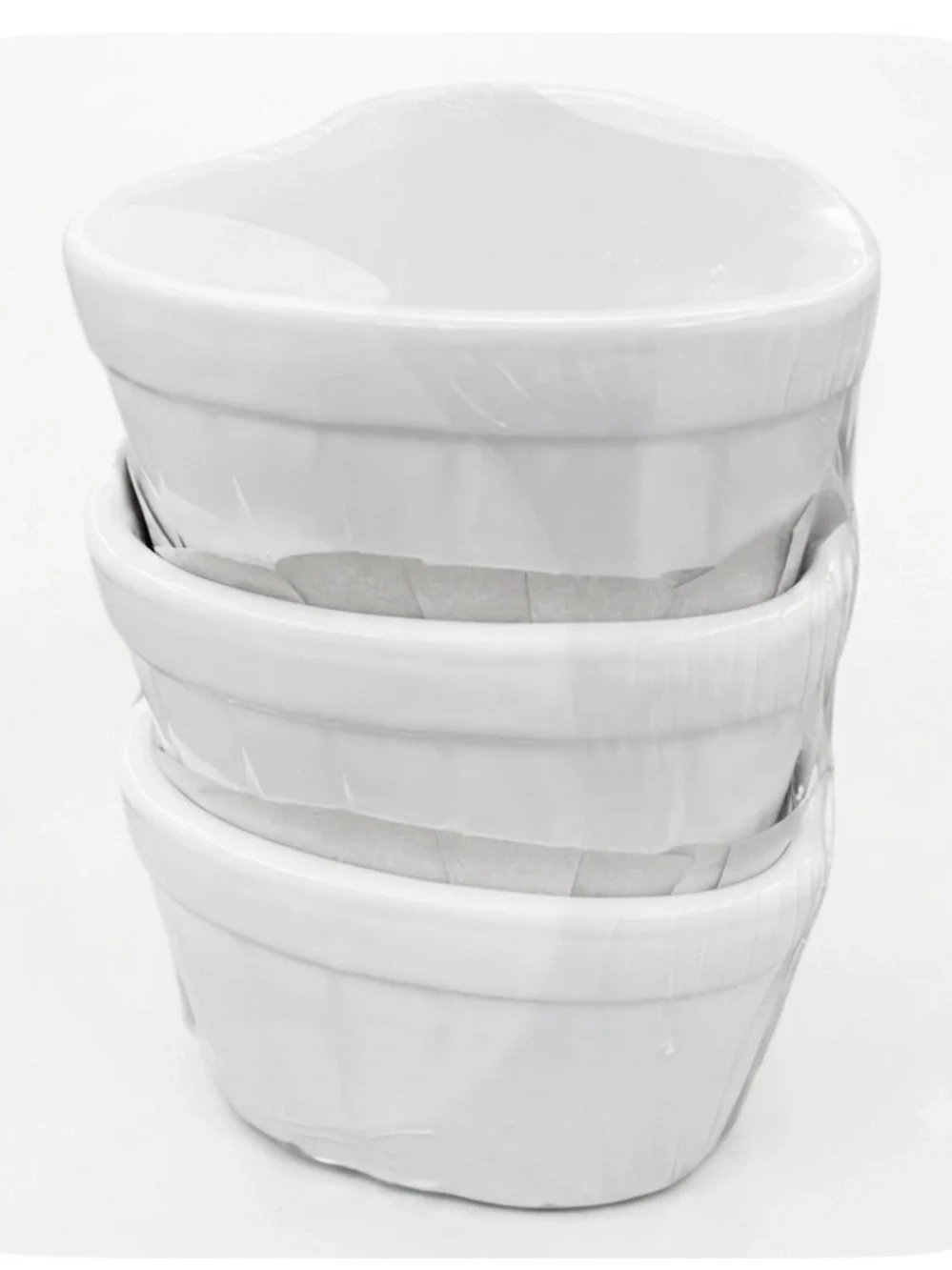 NWT ⚜️🤍⚜️ Target WHITE Bullseye Playground Heart Shaped Treat bowls set of 3